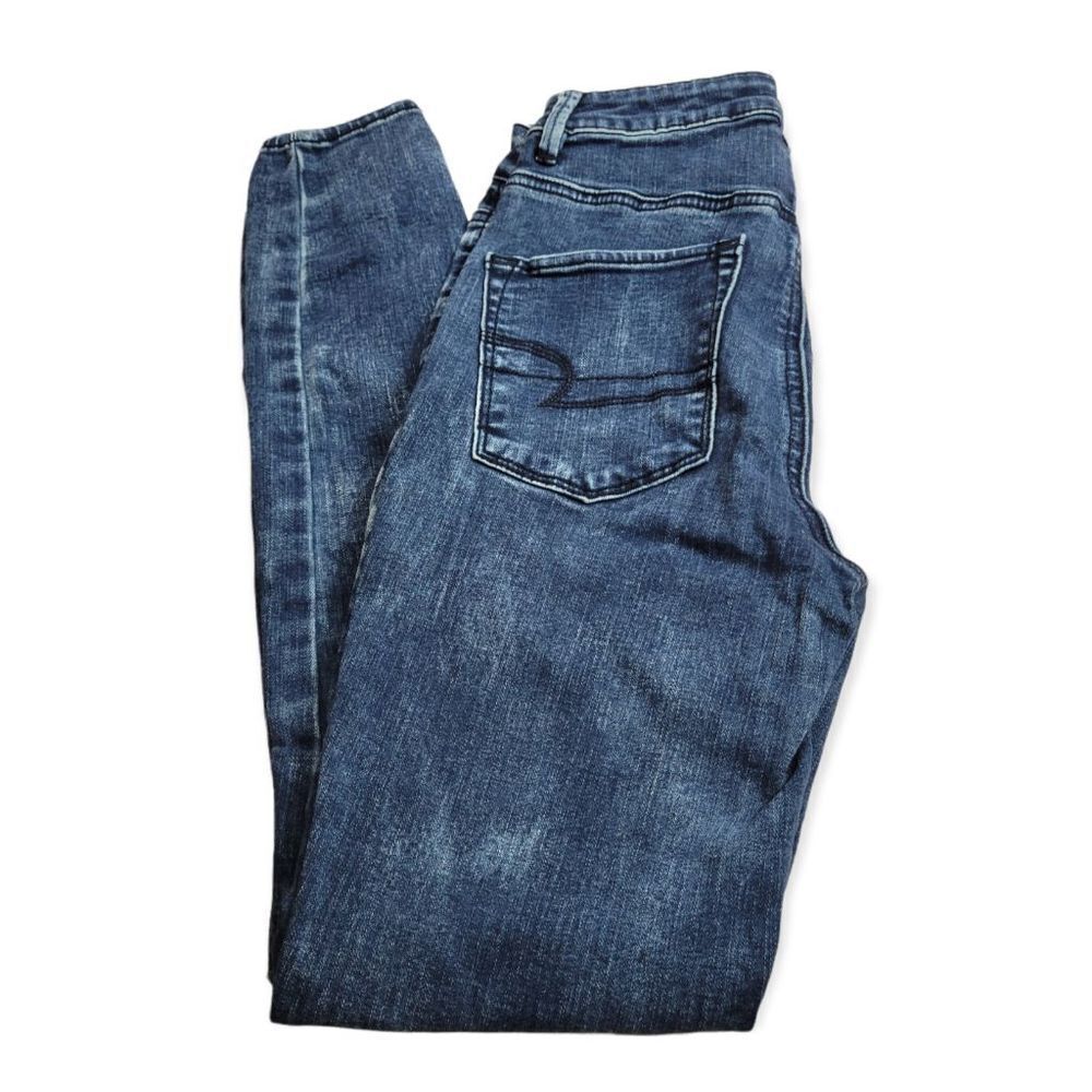 American Eagle Outfitters sky high jeggings 2